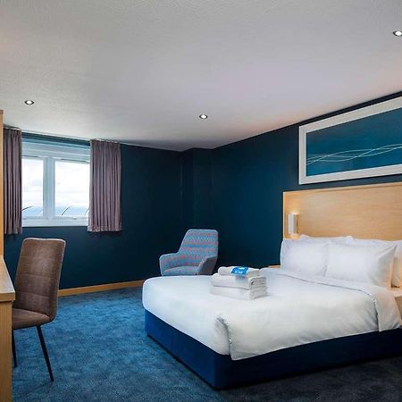 Travelodge Reading Whitley Zimmer foto