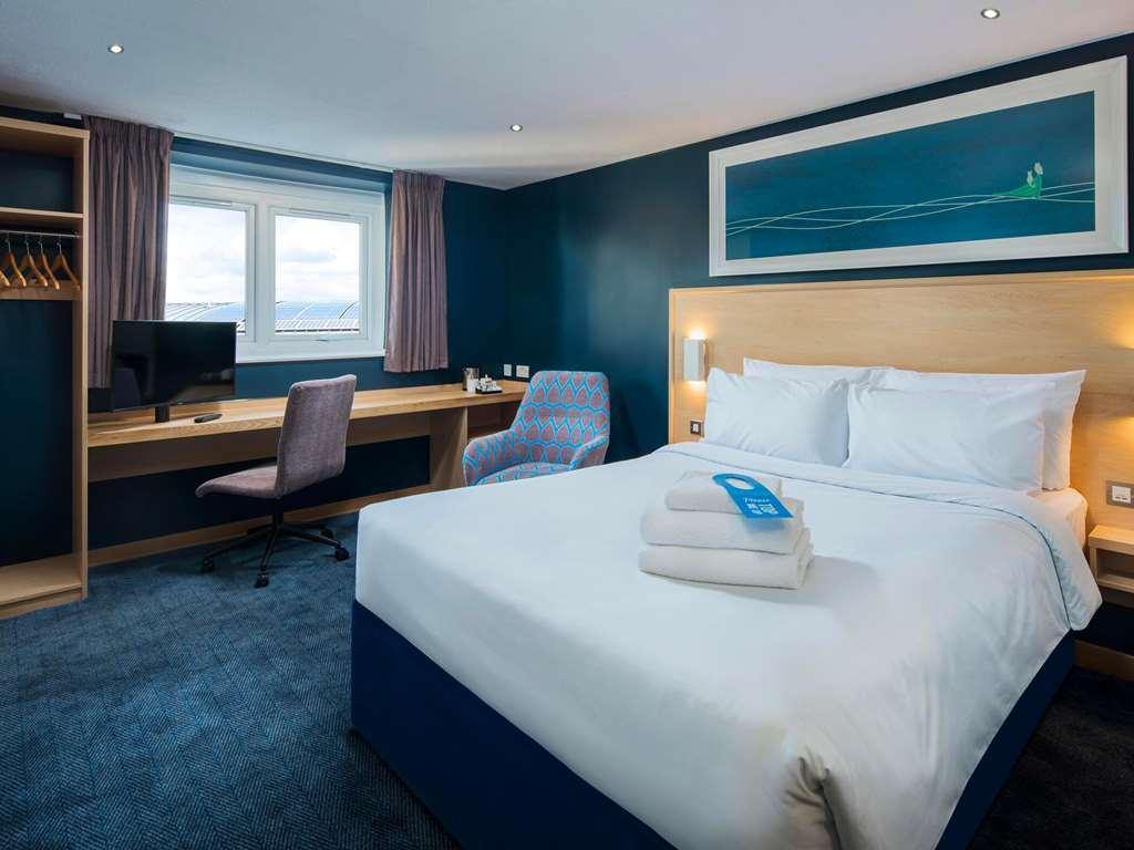Travelodge Reading Whitley Zimmer foto